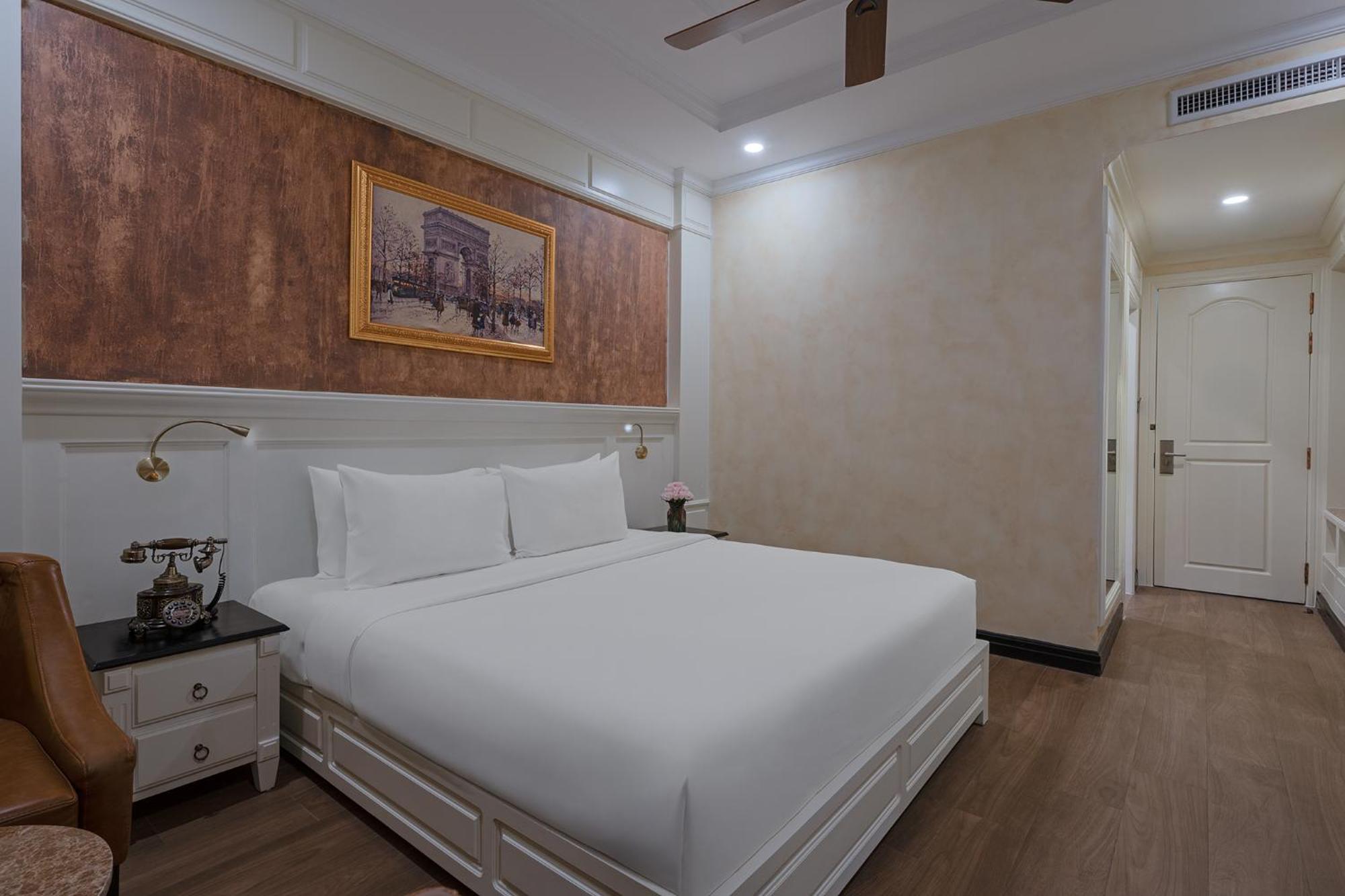 Anik Palace Hotel Phnom Penh Exteriör bild